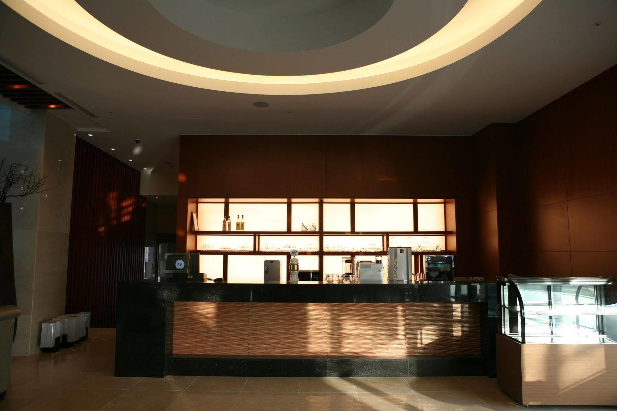 Pineridge Hotel Sokcho Exterior photo